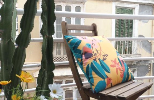 La Goleta Apartment | Ollerias RooMalaga by Bossh Apartments