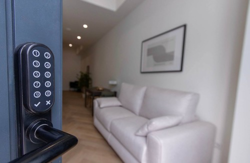 Pobles del Sud Apartment | One Tower Apartment - 05