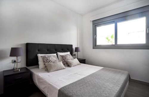 Torrevieja Apartment | Orange Holiday Housing - Villa Amalia 13