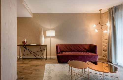 Brinas Hotel | Palacio Tondon, Autograph Collection