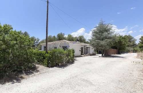 Ermita Villa | Pascal · Villa Pascal set amongst the pine trees