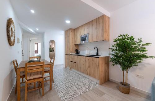 Distrito Centro Apartment | Patio de San Pablo 14