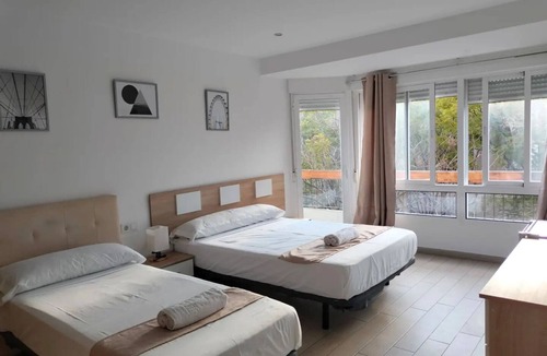 Ensanche Diputacion House | Pension Portugal Alicante