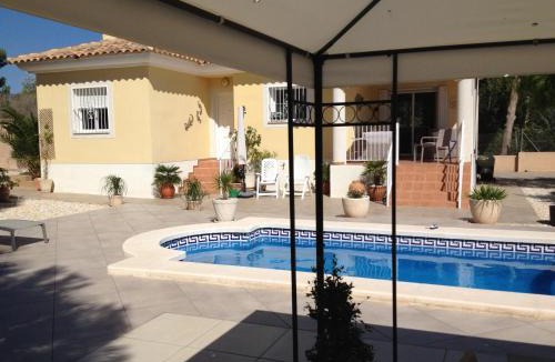 Castalla Villa | Pinada del Rio Villa, Alicante