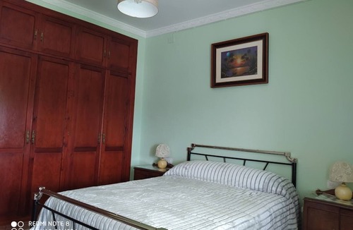 El Pedroso House | Piso Bien Situado, Aparcamiento en la Misma Puerta