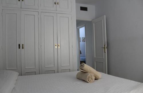 La Trinidad-San Juan y Todos los Santos Apartment | PISO EN PLENO CORAZÓN DE CORDOBA