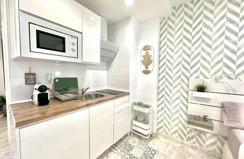 Torremolinos City Centre Apartment | PLA - Bonito apartamento con terraza