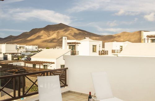 Playa Blanca Villa | Playa Blanca Beach Mate