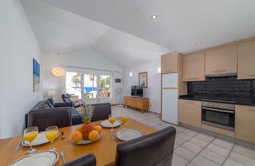 Playa Blanca Apartment | Playa Flamingo C