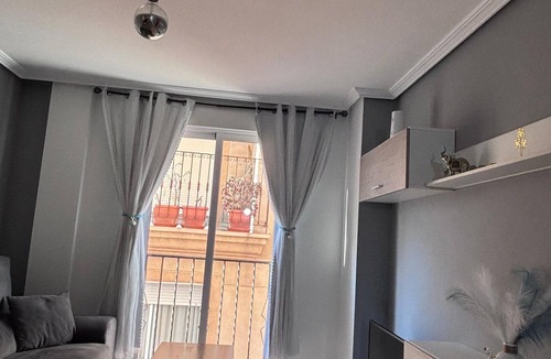 Carboneras Apartment | Pozo Nuevo Apartment near the Beach with Balcony and Air Conditioning