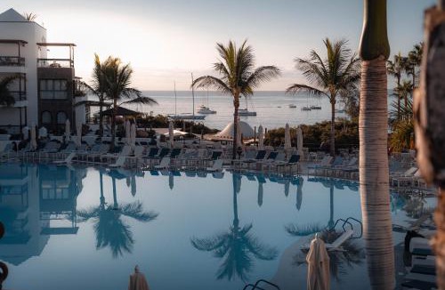 Playa Blanca Hotel | Princesa Yaiza Suite Hotel Resort