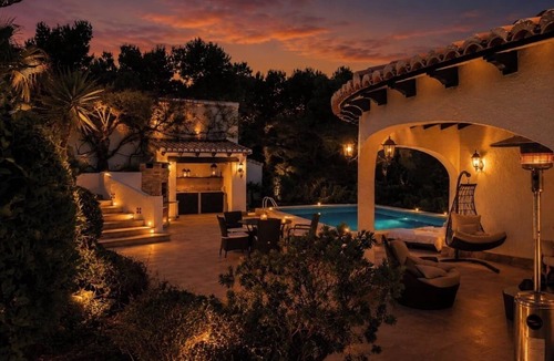 Benidoleig Villa | Private Luxury retreat with Pool & Stunning mountain,sea and Valley Views