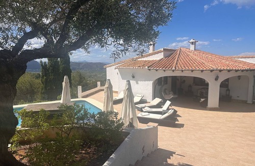 Benidoleig Villa | Private Luxury retreat with Pool & Stunning mountain,sea and Valley Views