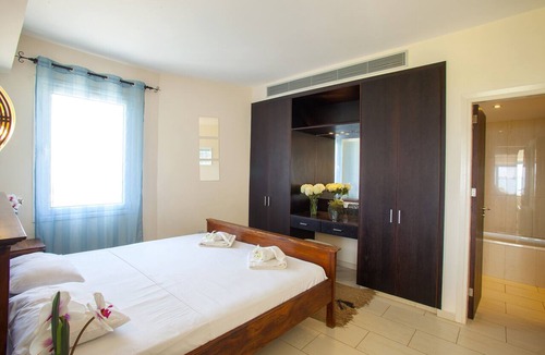 Protaras Villa | Protaras Fig Tree Bay Seafront Villa Infinite Aretousa