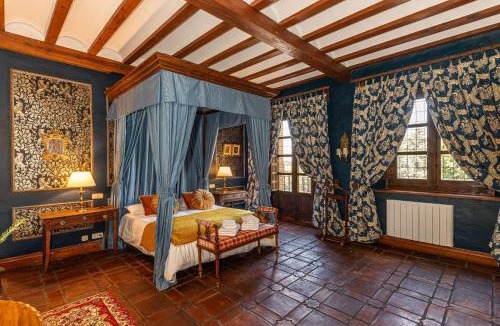 Arges House | Queens hotel Toledo