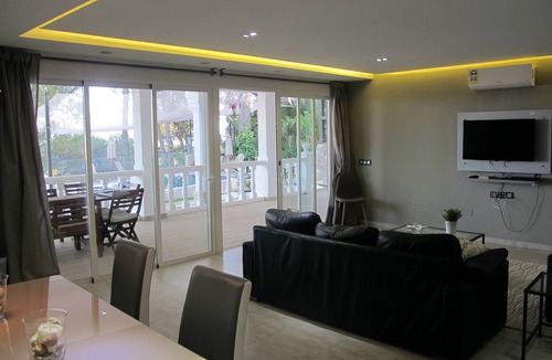 Marbella Apartment | Quiet Apartment in Private Villa, Marbella
