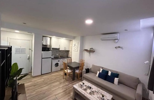 Almendrales Apartment | Río Manzanares III - 1-Bedroom Apartment