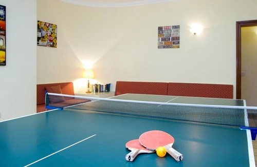 Los Mojones Villa | R 5010 Villa Androula with Table Tennis,Dining Facilities & Portable BBQ.