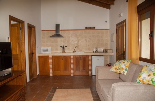 El Raso Cabin | 'Rabilargo', a 2 bedroom luxury cottage