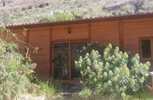 San Bartolome de Tirajana Cabin | Relaxing mountain retreat for couples and families with everything you need!