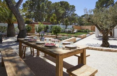 Sant Josep de sa Talaia Villa | Rent Your Luxury 5 Bedroom Villa, Ibiza Villa 1009