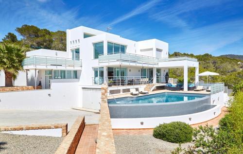 Sant Josep de sa Talaia Villa | Rent Your Luxury 5 Bedroom Villa, Ibiza Villa 1053
