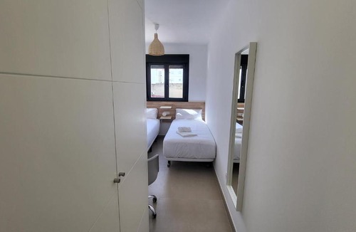 Pino Flores Apartment | RentalSevilla San Juan de La Salle