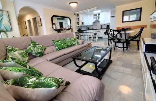 Nerja Apartment | RESIDENCIAL ALJAMAR 3 B