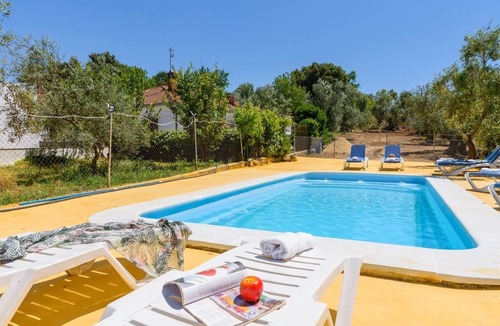 Canete la Real Villa | Residencial Barquero Pernía Cañete la Real by Ruralidays