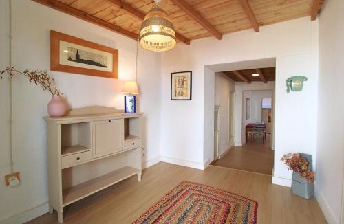 Higuera de la Sierra House | Resolana 26 by SIERRA VIVA