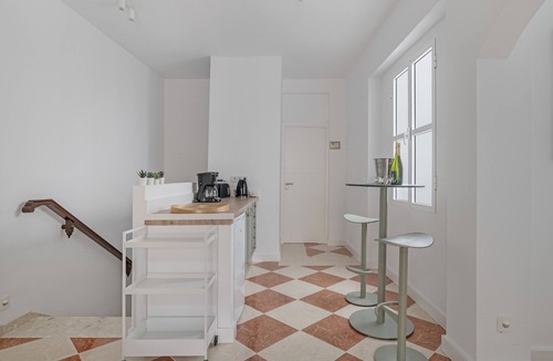 Alcala del Valle Apartment | Room 'Rubí' with Mountain View, Shared Terrace and Wi-Fi