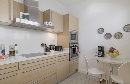 Alcala del Valle Apartment | Room 'Rubí' with Mountain View, Shared Terrace and Wi-Fi