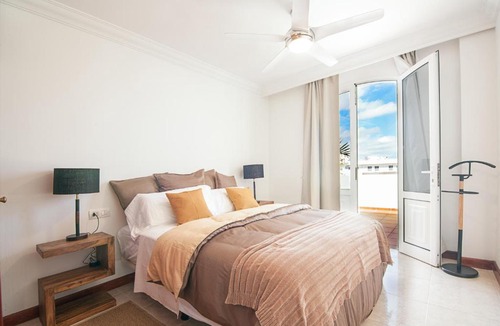 Arrecife Apartment | Rooms & Suites Terrace 4D - Central Arrecife, Lanzarote - Free Parking