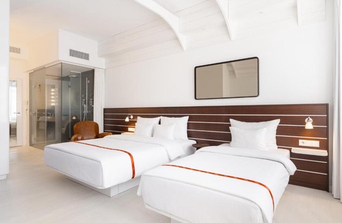 Santissima Annunziata Hotel | Ruby Bea Hotel Florence