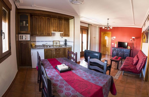 Pinofranqueado Cottage | Rural Apartments El Prado* for 4 people B3 Las Hurdes ATR-CC0041