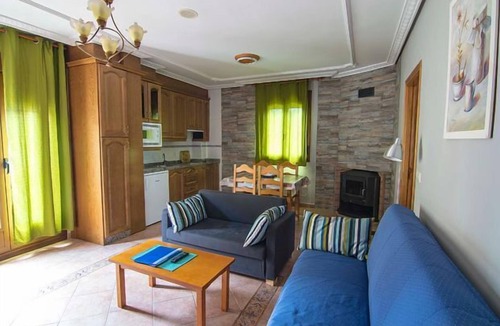 Pinofranqueado Cottage | Rural Apartments El Prado* for 4 people (A4) ATR-CC0041