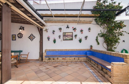 El Rocio House | Rural House in Aldea del Rocío for 22 Guests with Stables and Patio