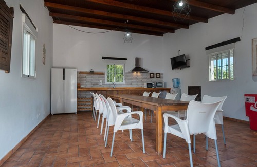 Arahal House | Rural House 'Valle Verde' with Private Pool, Wi-Fi & Air Conditioning