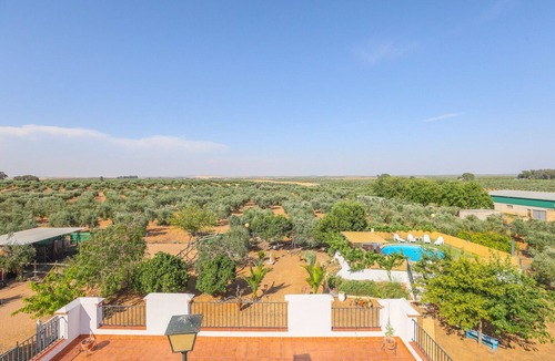 Marchena House | Rural Vacation Home "Los Miradores" with Private Pool, 2 Private Terraces & Wi-Fi