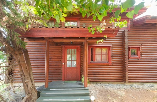 Los Portales House | Serene 2-bedroom house with WiFi in Arucas
