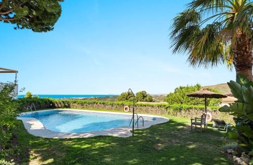 Istan Apartment | Serene Apartment near Marbella Lake Views RDR495