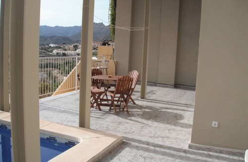 Relleu House | Serenity - pool, mountains and incredible views, near the Relleu footbridge.