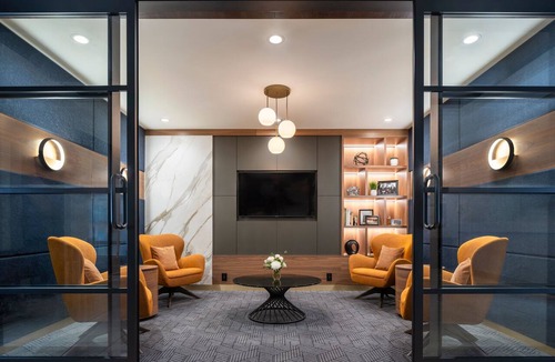 Saskatoon Downtown Hotel | Sheraton Cavalier Saskatoon Hotel