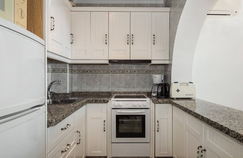 Chimenea Apartment | SHR004 Smile Beach House. Incredible views.