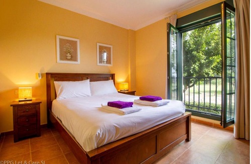 Ayamonte Apartment | (SLE001) 3 Bedroom Golf Apartment