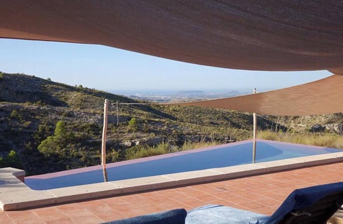 Jijona House | Solar house on organic estate near Alicante