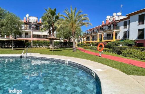 Costa Esuri Apartment | South-Facing Apartment - Pool View - BRI02