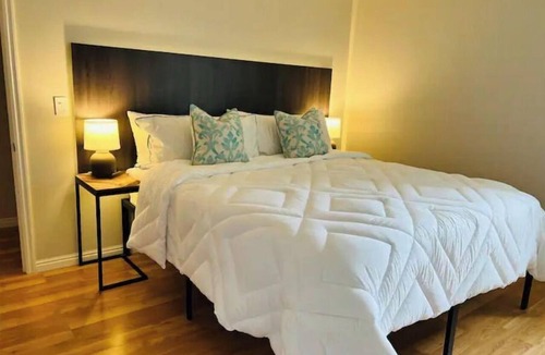 Draper Apartment | Spacious 2 KingBed 2 QueenBed Basement Apartment