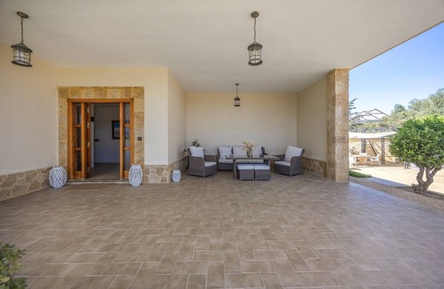 Puerto Real House | Spacious Holiday Chalet in Puerto Real – Cádiz