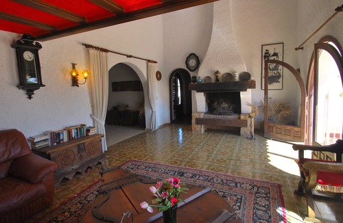 Fanadix Villa | Spacious villa with private pool and big garden